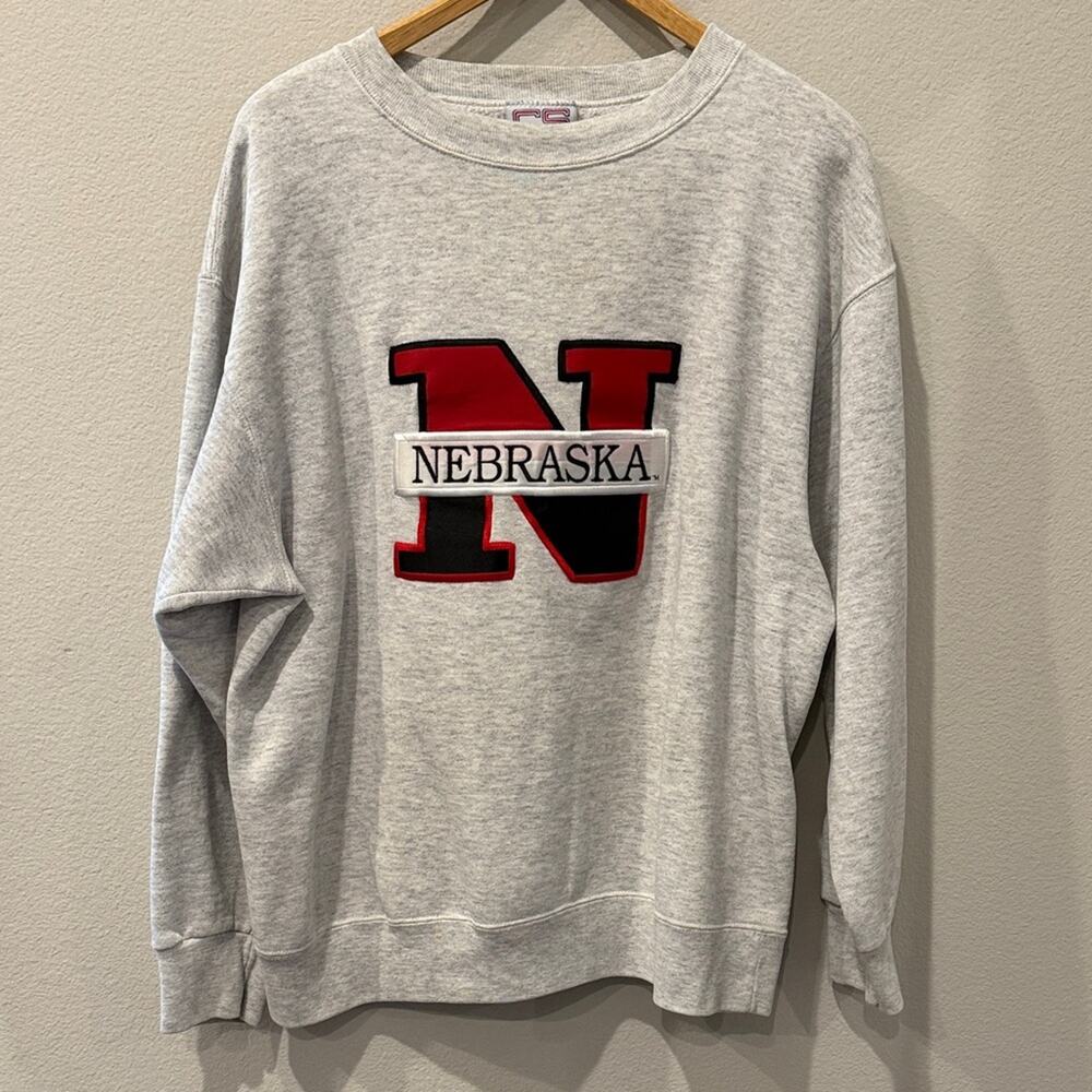 Vintage Nebraska‎ Embroidered Heather Gray Crewneck Sweatshirt Size Large